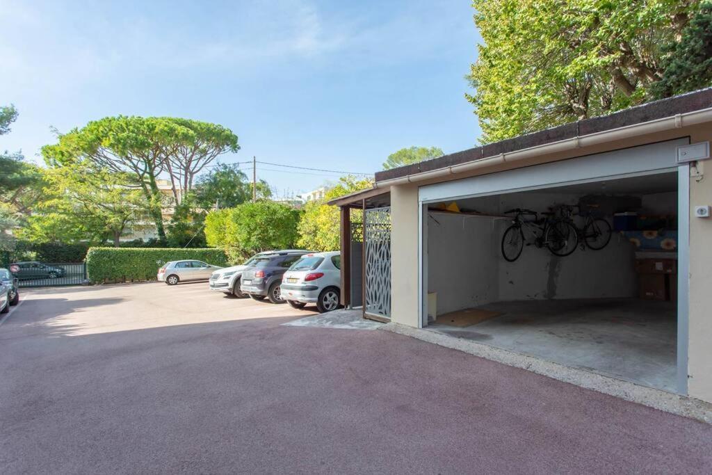 A6- 2 Bdr Incredible Sea View - Ac, Garage & Terrace Apartamento Antibes Exterior foto