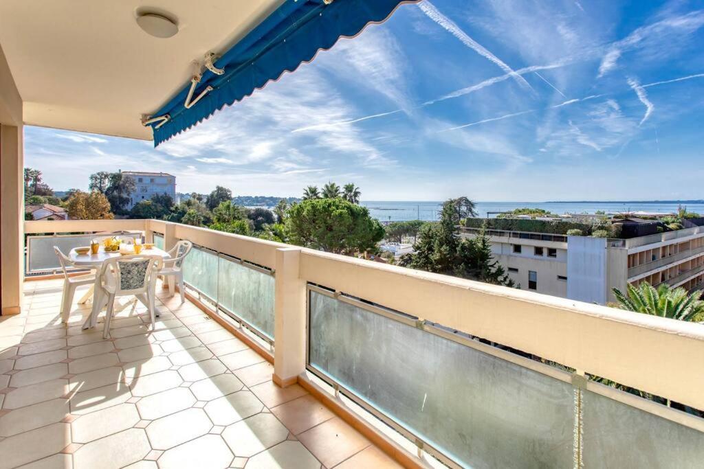 A6- 2 Bdr Incredible Sea View - Ac, Garage & Terrace Apartamento Antibes Exterior foto